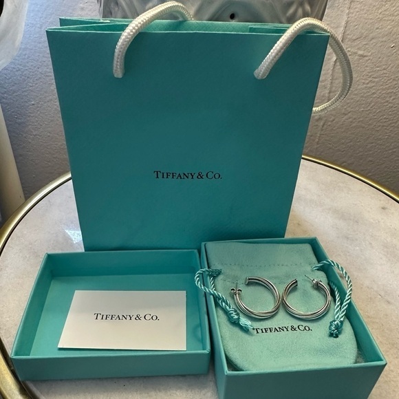 Tiffany Paloma Hoops Silver with dust bag, box and Tiffany bag - Picture 3 of 11